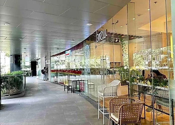 Hotel Smdc Lush Unit W Ps4, Hbo, Pools, Garden, Playarea Manila