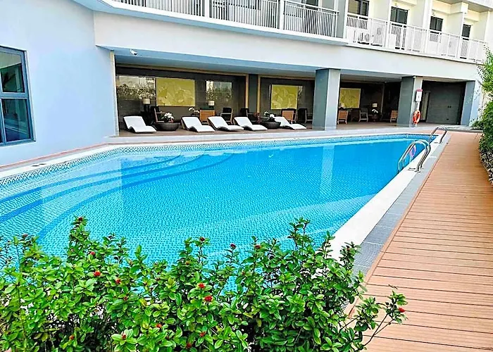 Smdc Lush Unit W Ps4, Hbo, Pools, Garden, Playarea Hotel