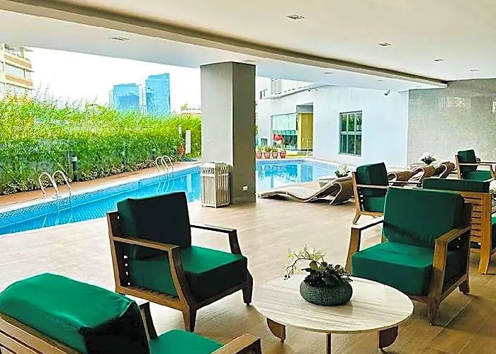 Smdc Lush Unit W Ps4, Hbo, Pools, Garden, Playarea Hotel